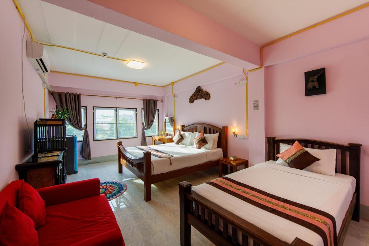 Hostel Double Lucky House Čiang Mai Exteriér fotografie